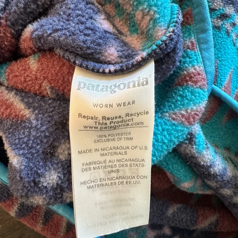 Patagonia Lightweight Synchilla Snap-T Fleece Pullover - Picture 5 of 7